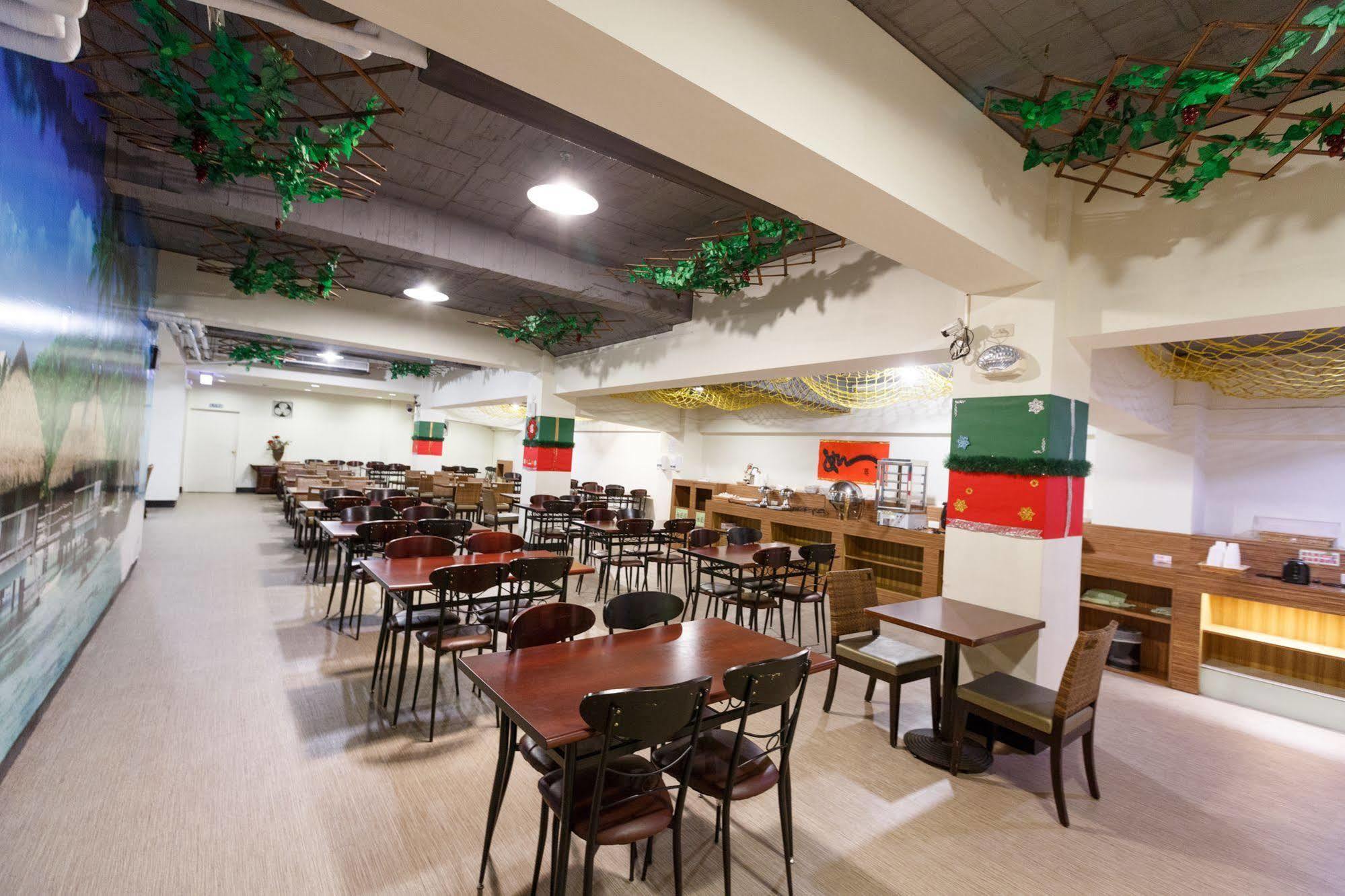 Huahou 호텔 카오슝 외부 사진