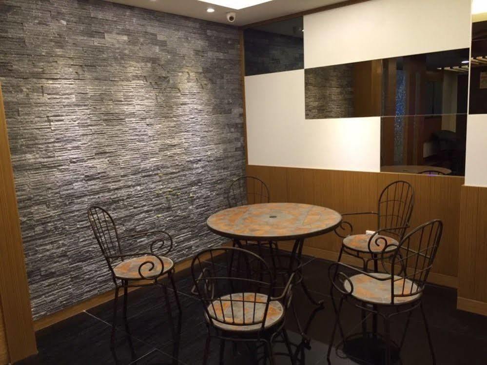 Huahou 호텔 카오슝 외부 사진